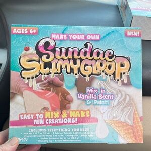 Kids Sundae Slimegloop DIY Kit - Vanilla Scented (NEW)